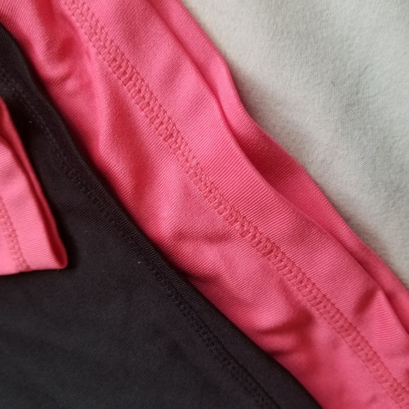 ROXY Long Sleeve Rashguard - Picture 4 of 9